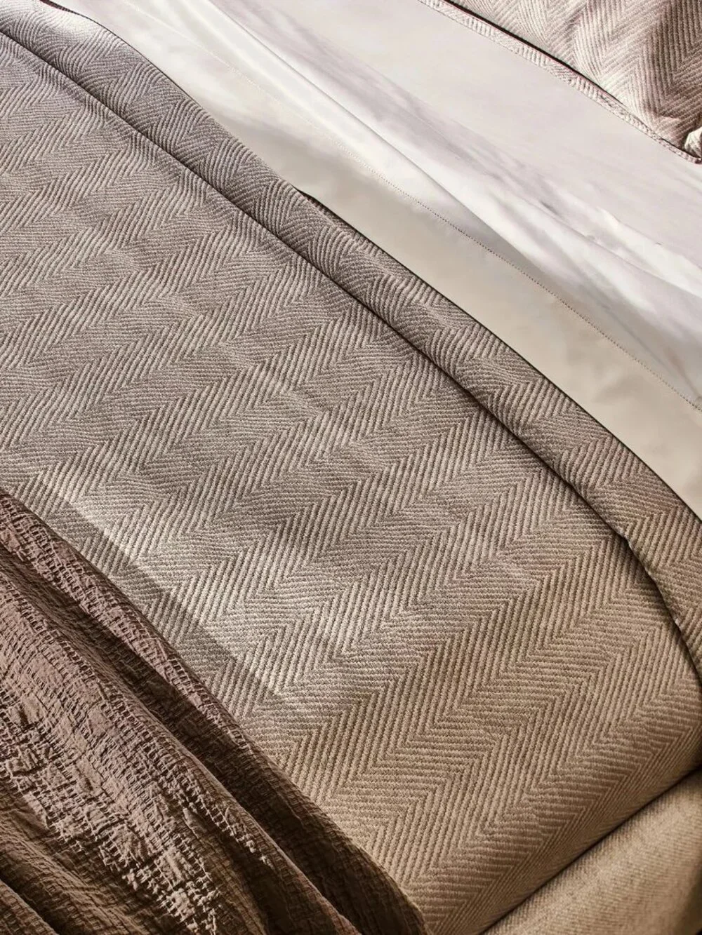 Hudson Park Collection Italian Palermo Yarn Dye King Duvet Cover